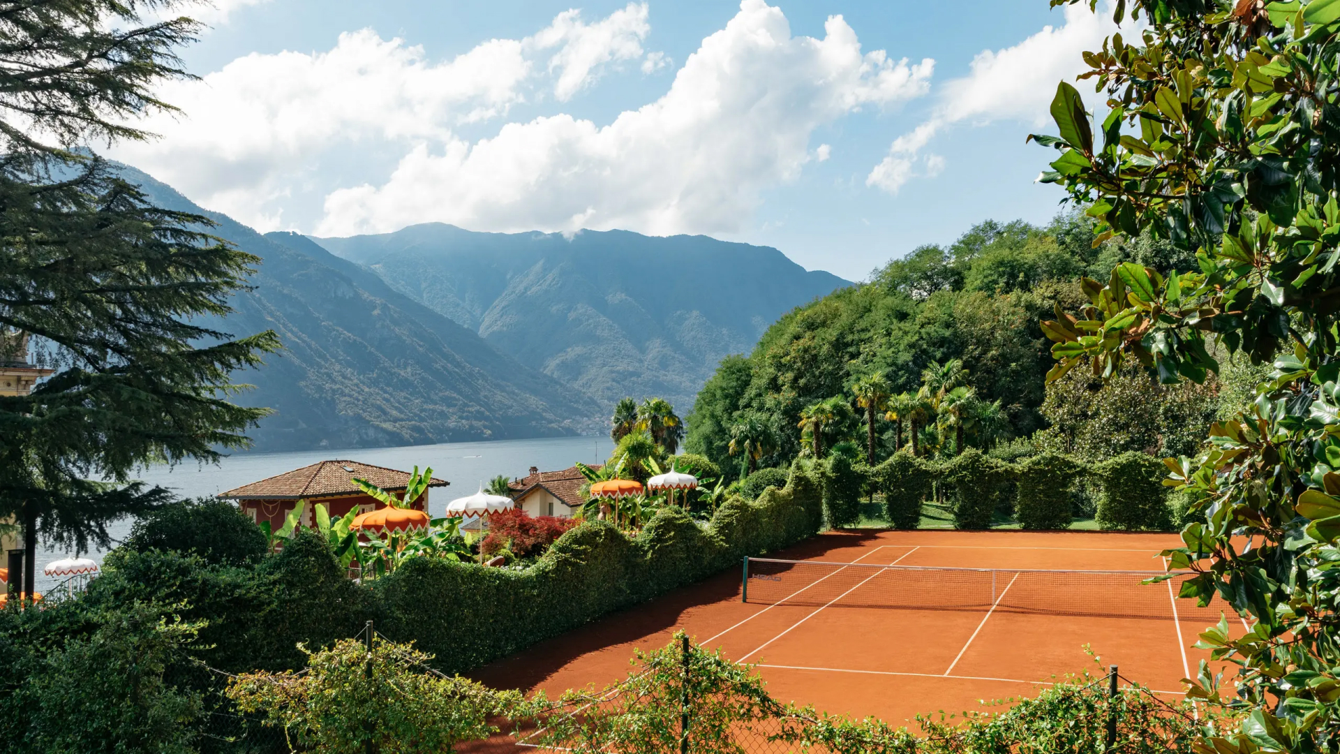 The World's Most Romantic Courts